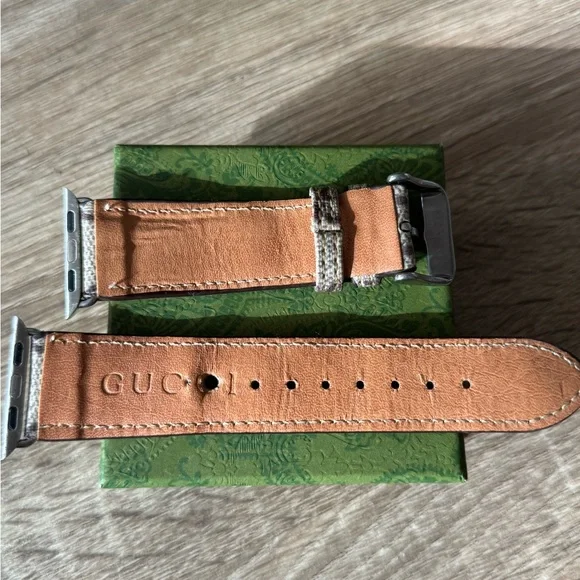 Upcycled Gucci GG Apple Watch Band - Picture 8 of 10